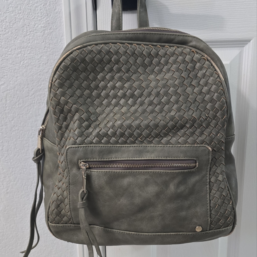 Urban Expressions Green backpack